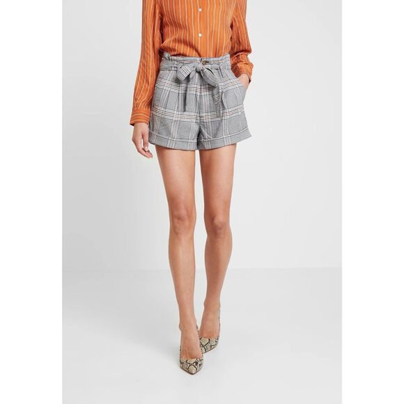 Abercrombie & Fitch Pants - Abercrombie & Fitch High Waisted Plaid Shorts With Waist Tie